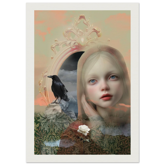 Fine art print met meisjesportret, zwarte raaf en spiegel in zachte pastelkleuren, symbolisch kunstwerk over observatie, herinnering en innerlijke beleving
